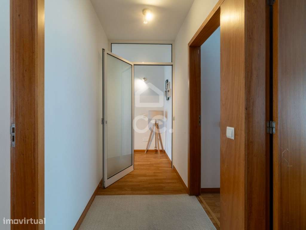 Moradia de Gaveto T3 em Ribeirão-7