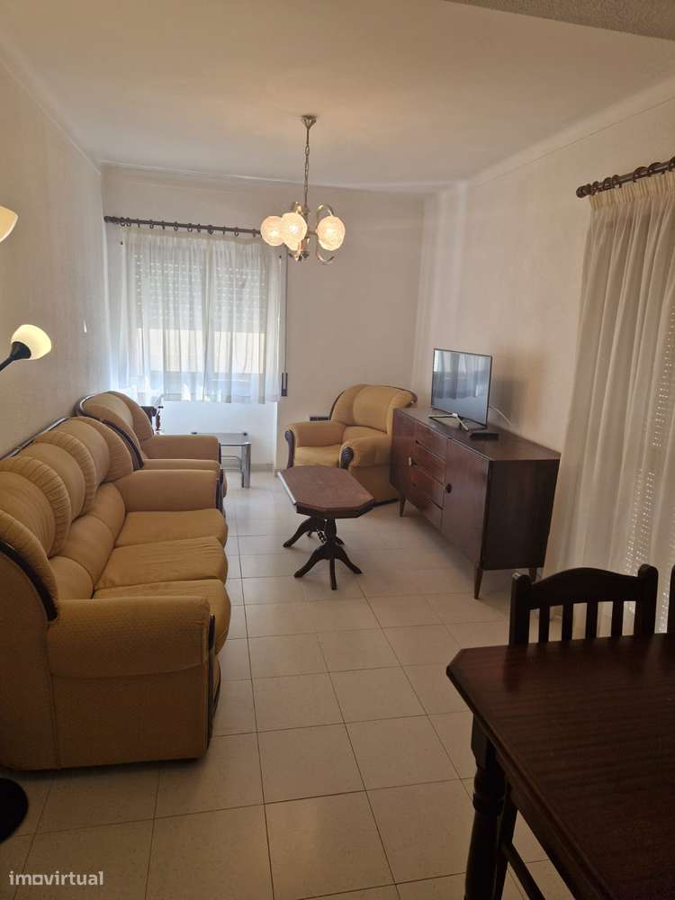 fantástica oportunidade de Investimento este T1 em Sesimbra-1