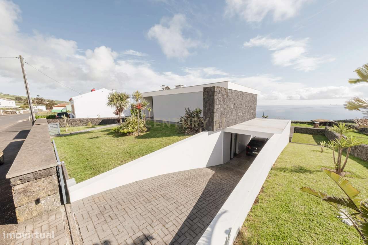 Encantadora Moradia com Vista Mar em Doze Ribeiras - Grande imagem: 3/10