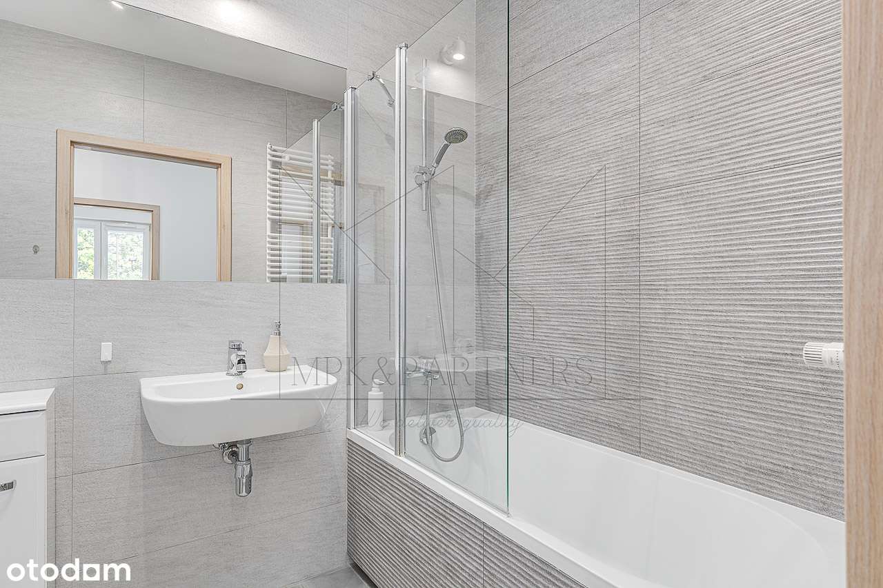 Narożne m2 z oddzielną kuchnią na strzeżonym, zamkniętym osiedlu!-11