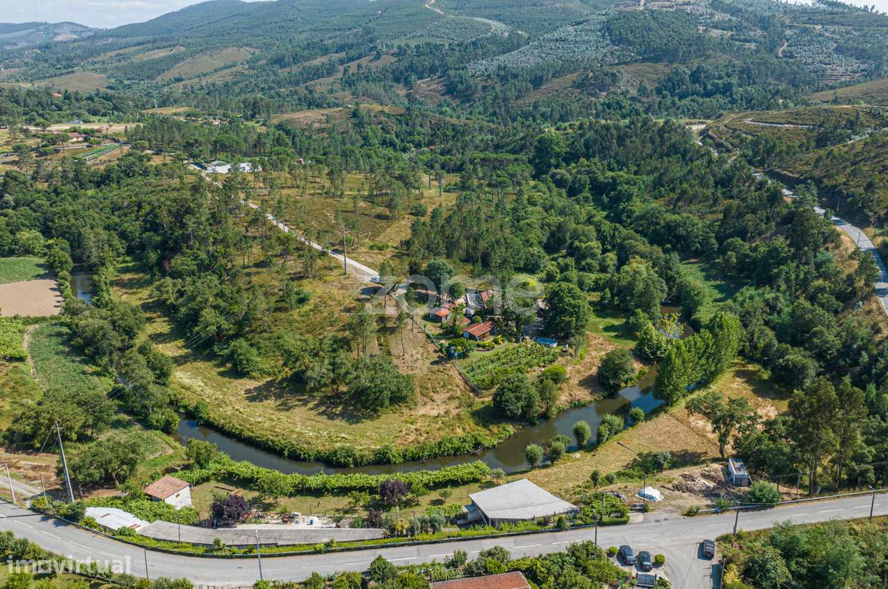 Terreno Rústico com Frente para o Rio Sousa em Paredes! - Grande imagem: 4/19