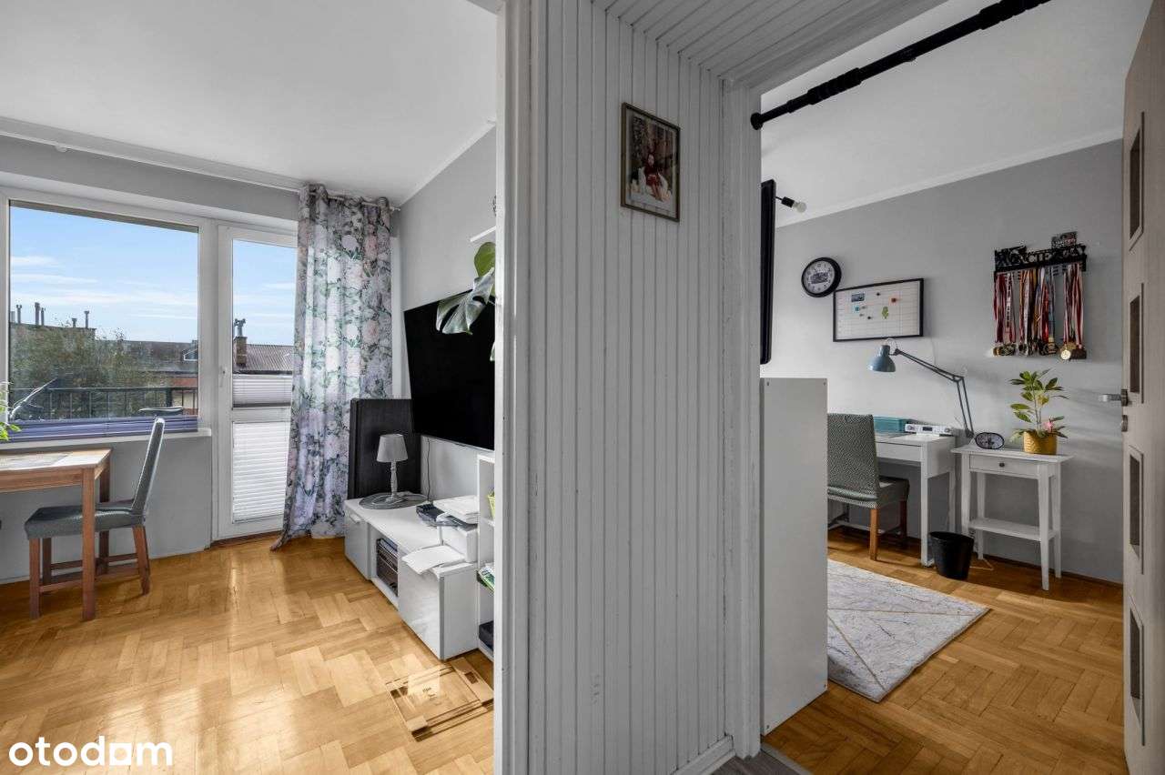 3 pokoje z balkonem-8