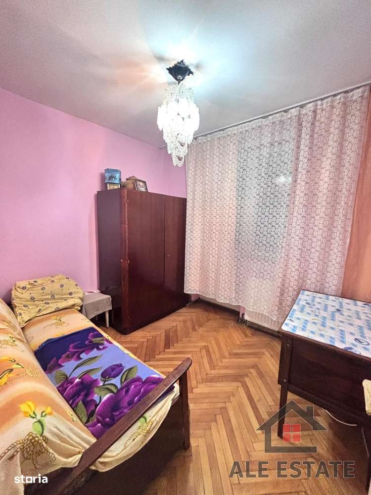 Apartament 4 camere, 73 mp, 2 băi, 2 balcoane, etaj 3 –  zona Micro 3-4