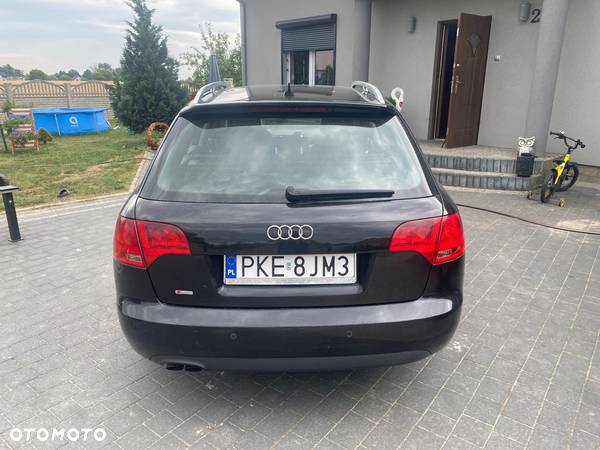 Audi A4 Avant 2.0 TDI - 6