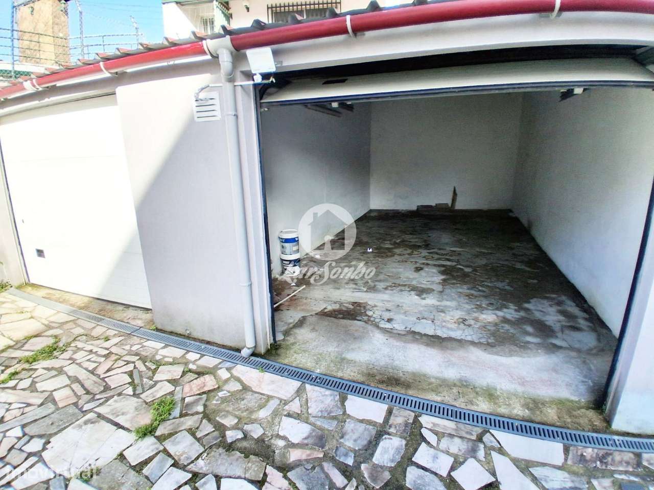 Andar moradia T3 totalmente renovado, com três frentes e excelente ...-26