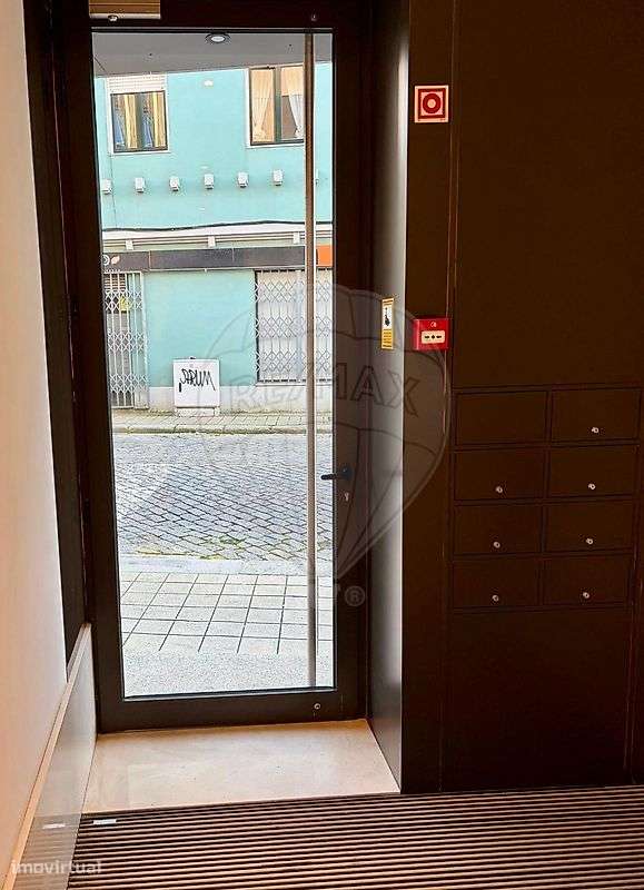 Apartamento T1 para venda - Grande imagem: 2/35