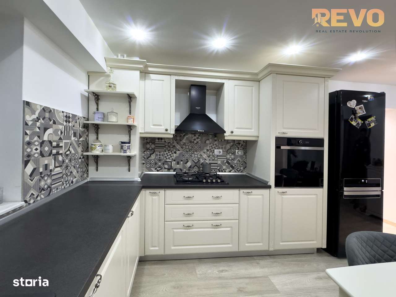 Parc Sebastian | 3 Camere | Bloc 2001 | Centrală | Parcare | Mobilat | - Imagine principală: 5/12