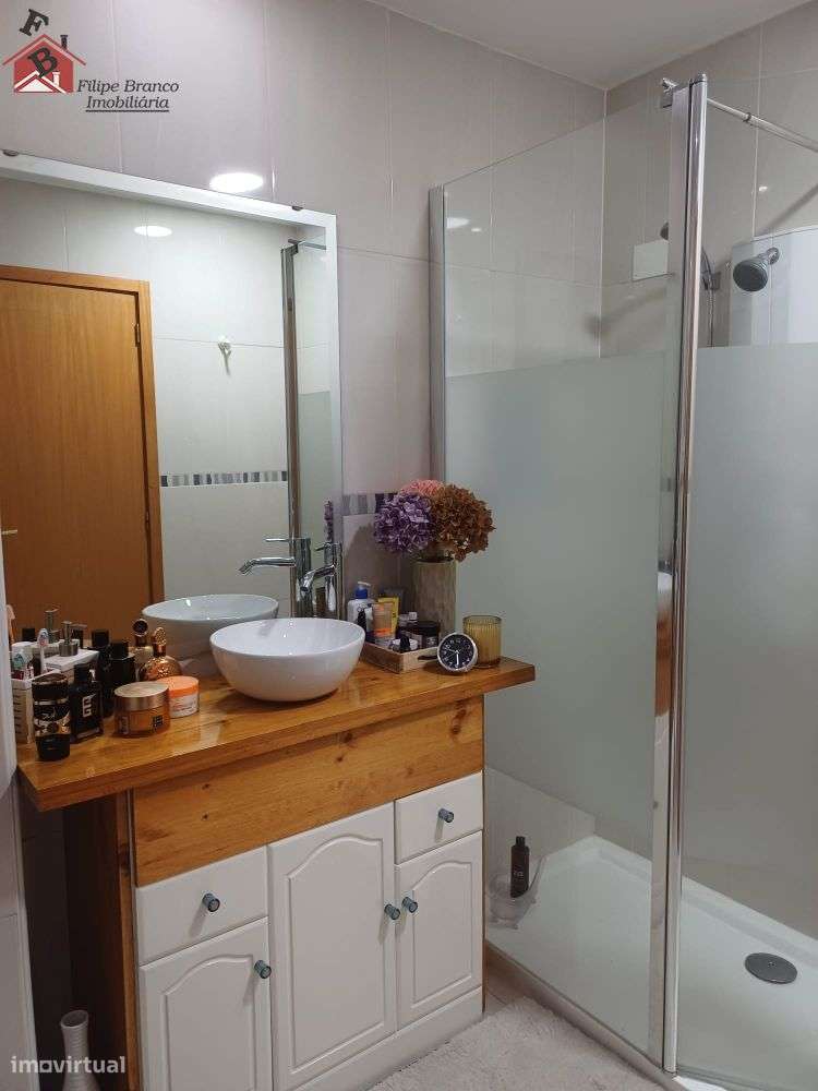 FABULOSO T2 NASCENTE/ POENTE ÁREA 148M2 VALADARES-13