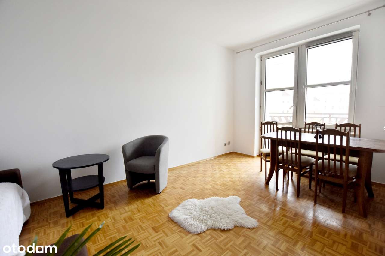 Ładne mieszkanie w super lokalizacji, blisko UMK-1