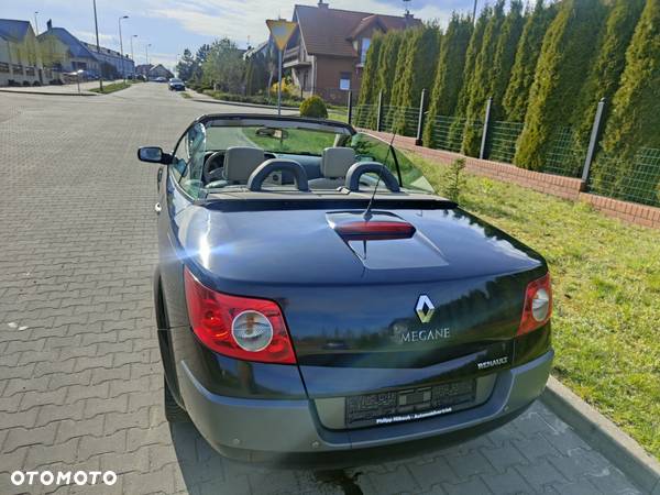 Renault Megane 2.0 Coupe-Cabriolet Limited - 4