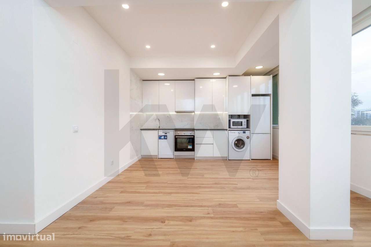 APARTAMENTO T1 RENOVADO, JUNTO AO HOSPITAL - FARO - Grande imagem: 3/26