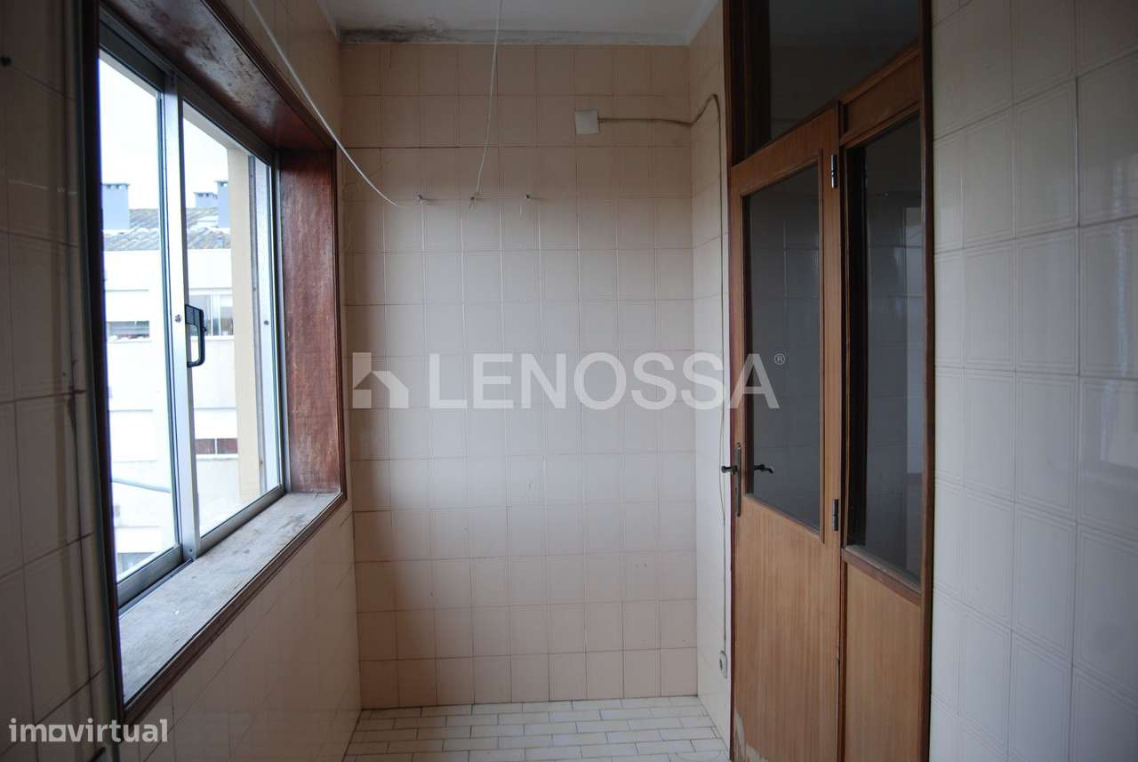 APARTAMENTO T3 Vilar de Andorinho, Vila Nova de Gaia - Grande imagem: 5/12