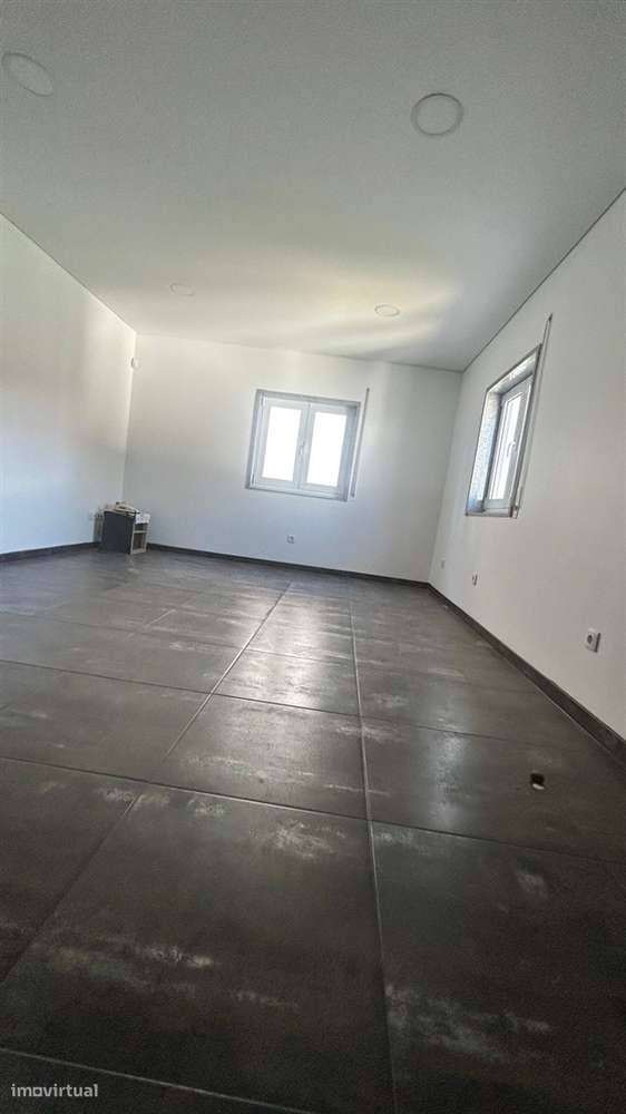 Moradia Isolada T3 Venda em Mafamude e Vilar do Paraíso,Vila Nova de G-5