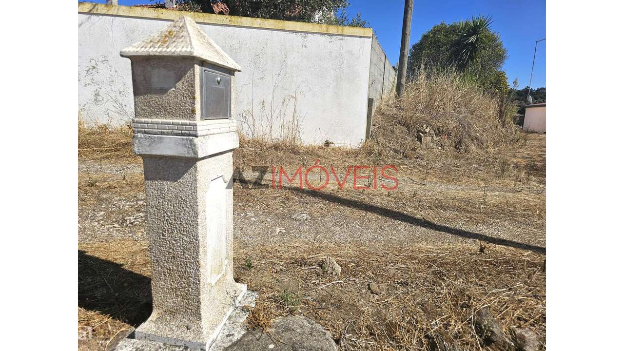 Moradia Rústica T2+1 Terreno com 3.480m2-33