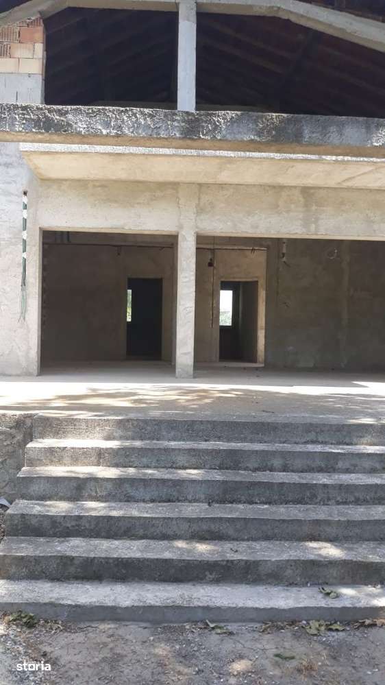 De vanzare Casa la rosu zona Cazasu - Imagine principală: 2/19