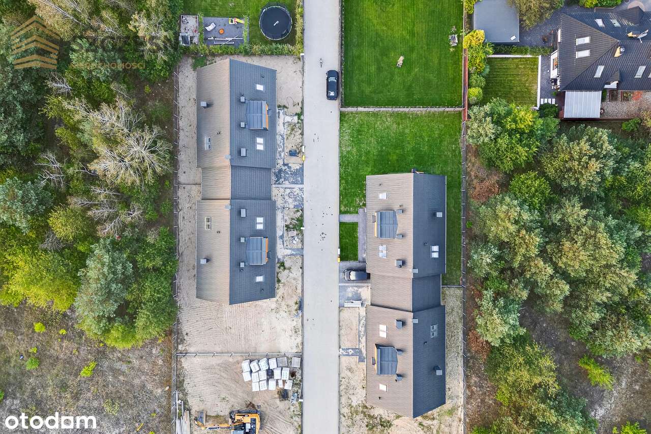 Piękny dom w Wieliszewie z BARDZO DUŻĄ DZIAŁKĄ!-14