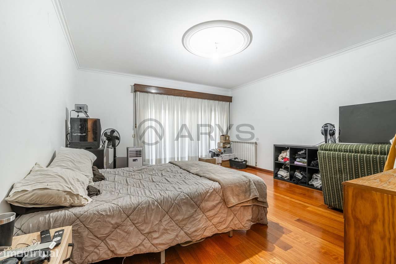 Apartamento T3 Espaçoso e Central em S. Vítor. - Grande imagem: 5/22