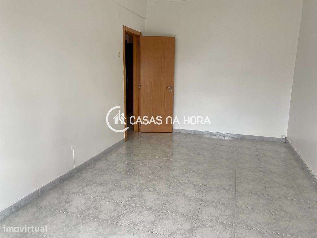 T3 Remodelado no Pragal (junto à PSP e ao SMAS)-9