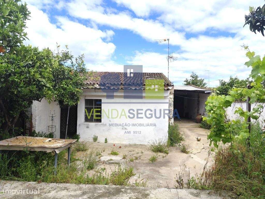 Casa térrea T4 com quintal | Granja-18