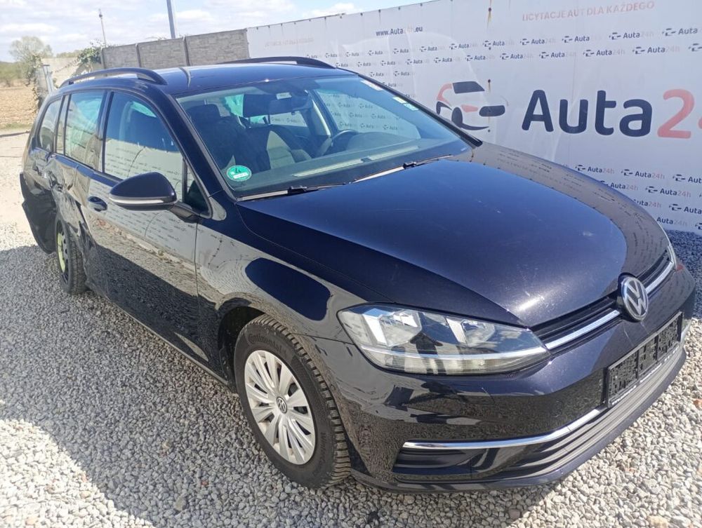 Volkswagen Golf VII 1.6 TDI SCR DSG Trendline 2018