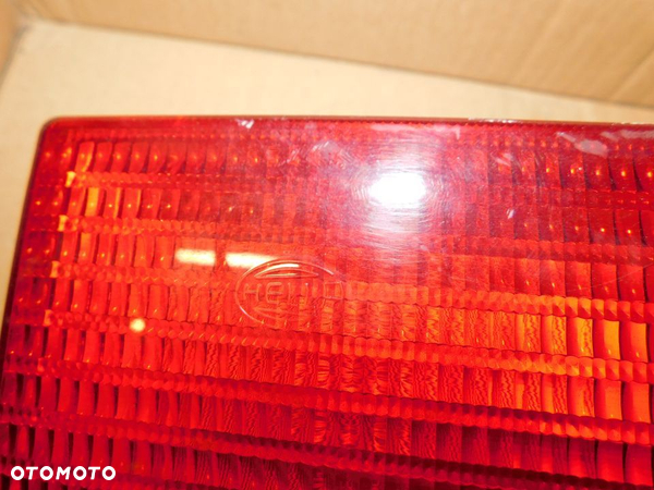 lampa lewa tył na klapę AUDI 100 C4 91-93 SEDAN - 2