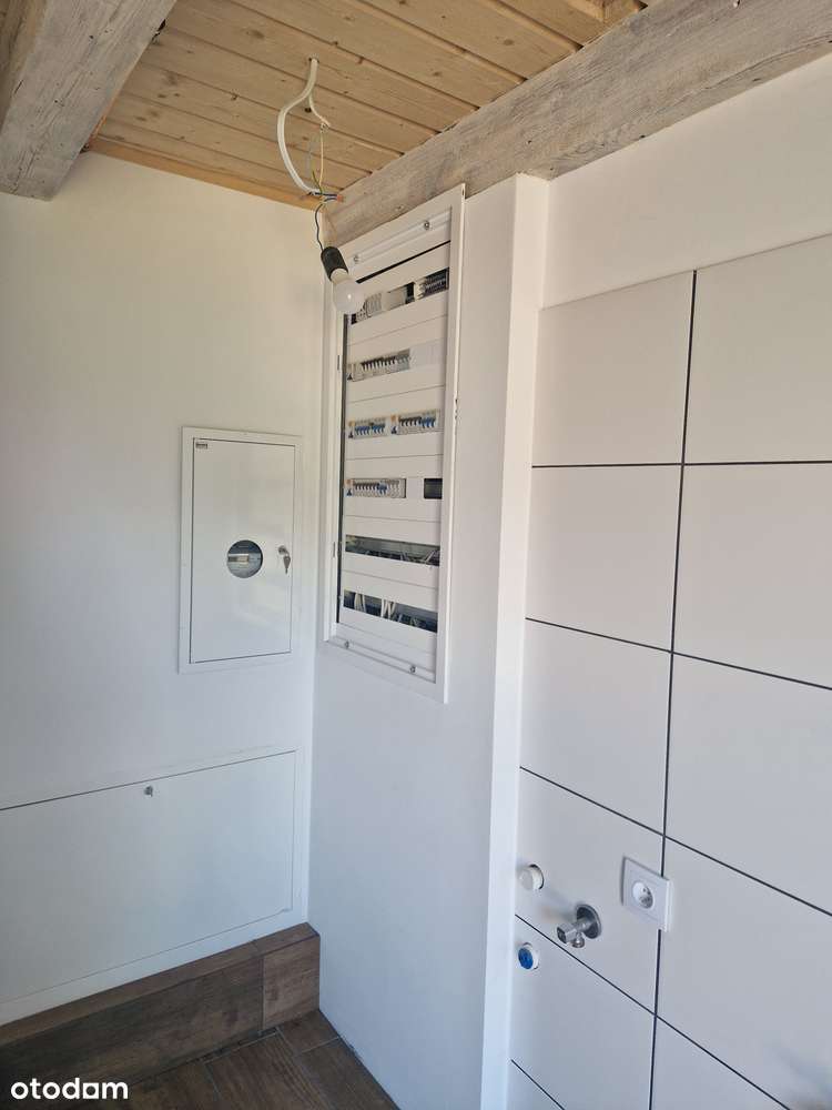 Wyremontowany dom, niezwykłe wnętrze, wysoka jakość materiałów-17