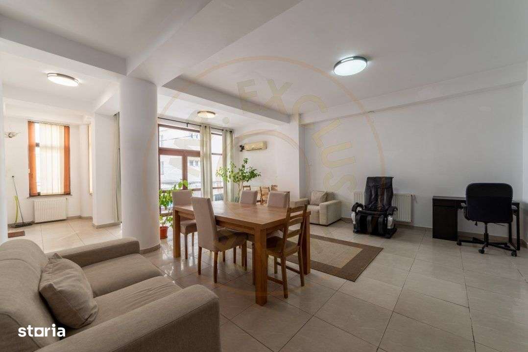 Casa P+3E+M cu spatiu comercial - ultracentral Pitesti - Imagine principală: 2/19