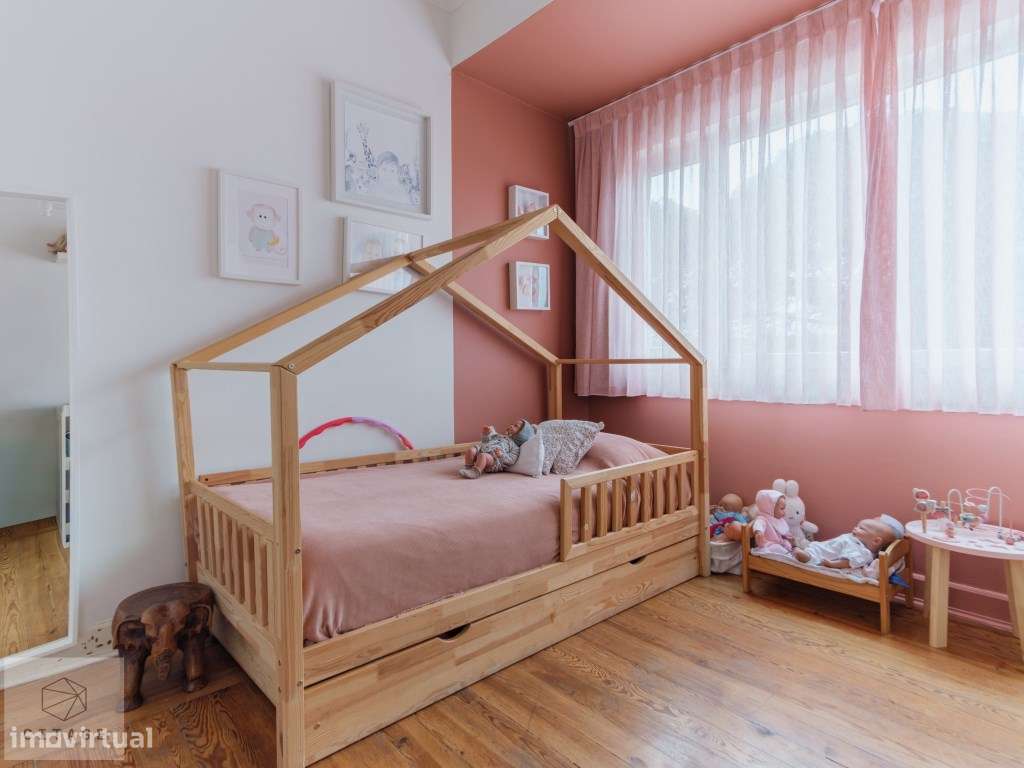 Apartamento T4 para venda Parque Eduardo VII-29