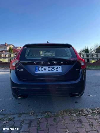 Volvo V60 - 8