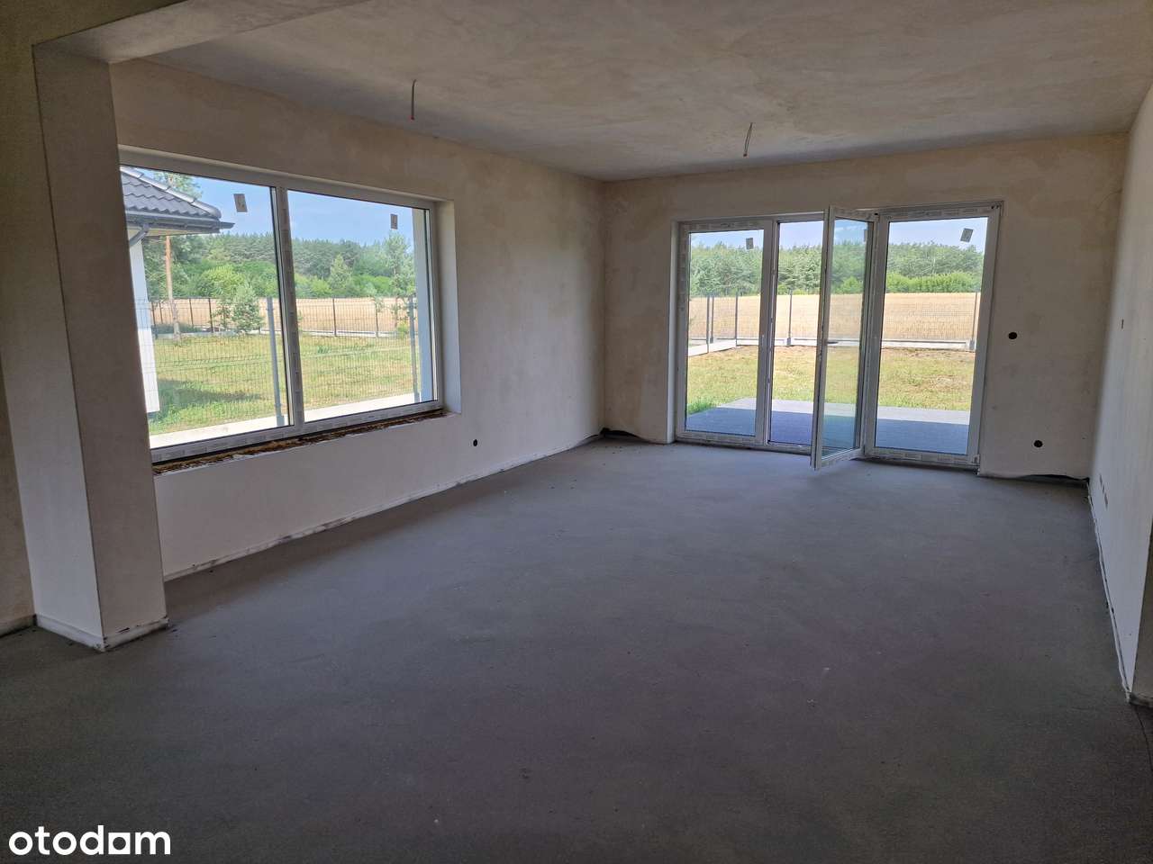 Nowoczesny Dom  z Wiatą Garażową-12