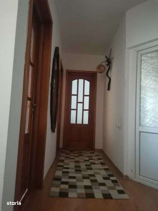 CASA 168 MP | KM 5 | FOARTE BINE IZOLATA | - Imagine principală: 2/8