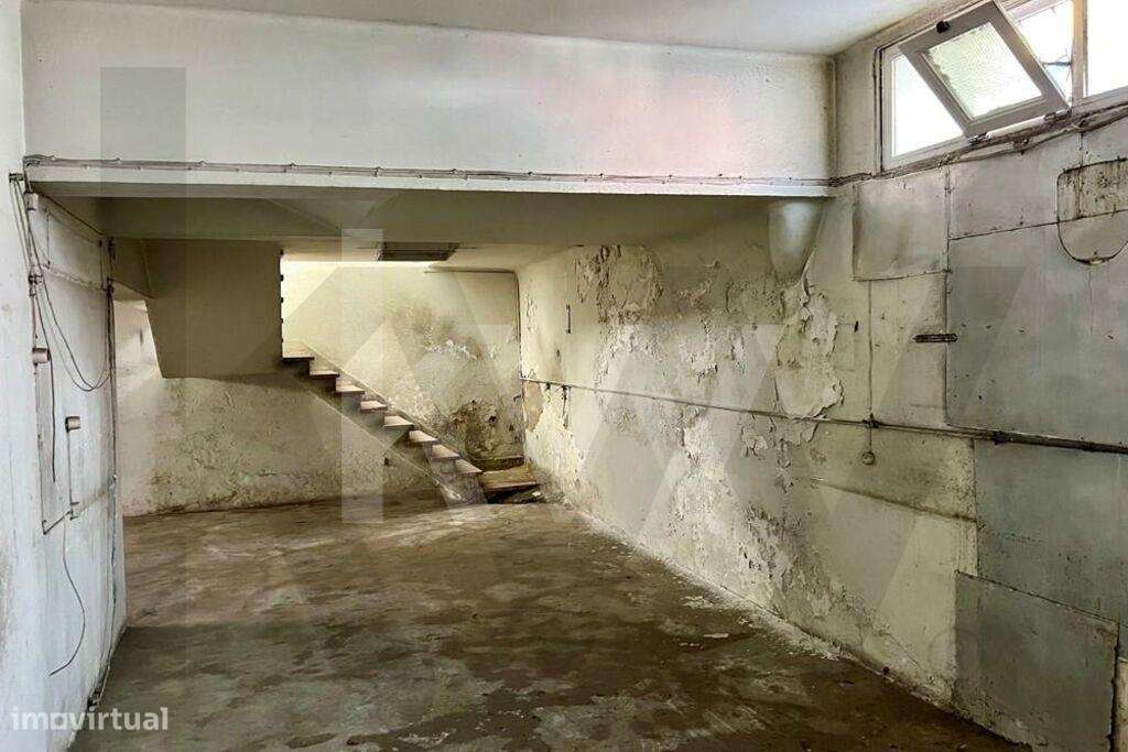 Loja para arrendar na Estrela! - Grande imagem: 4/18