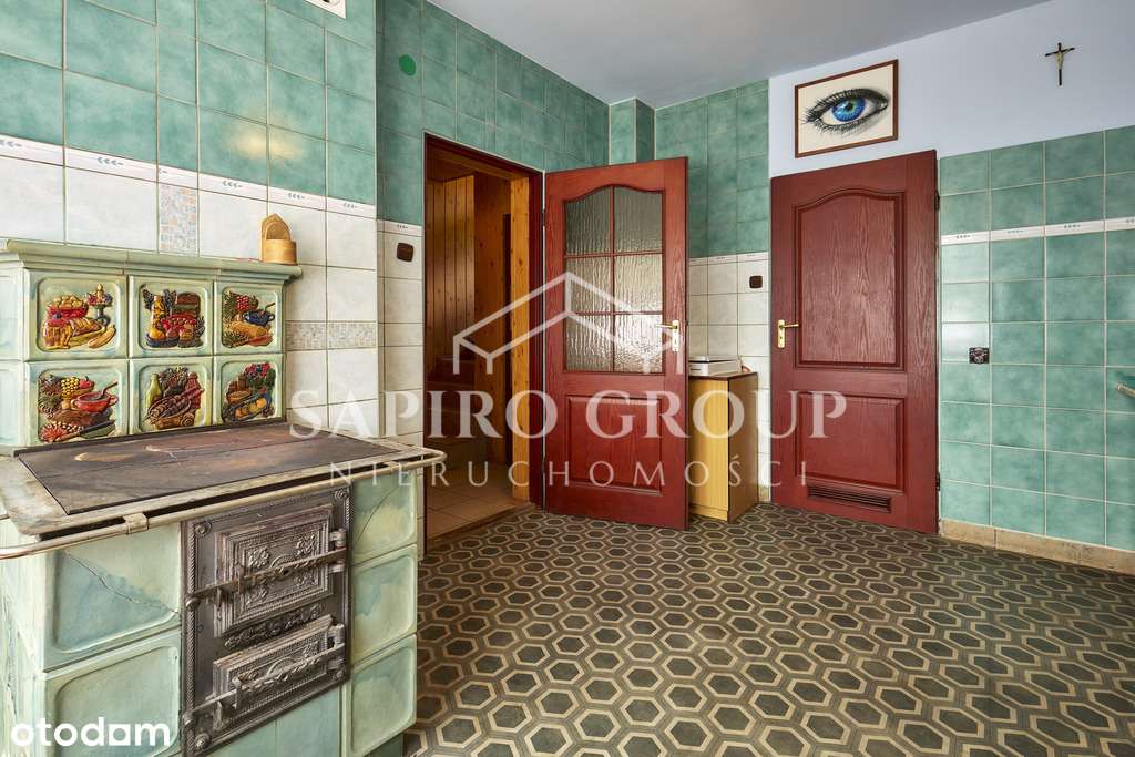 Dom w otoczeniu zieleni i natury-12