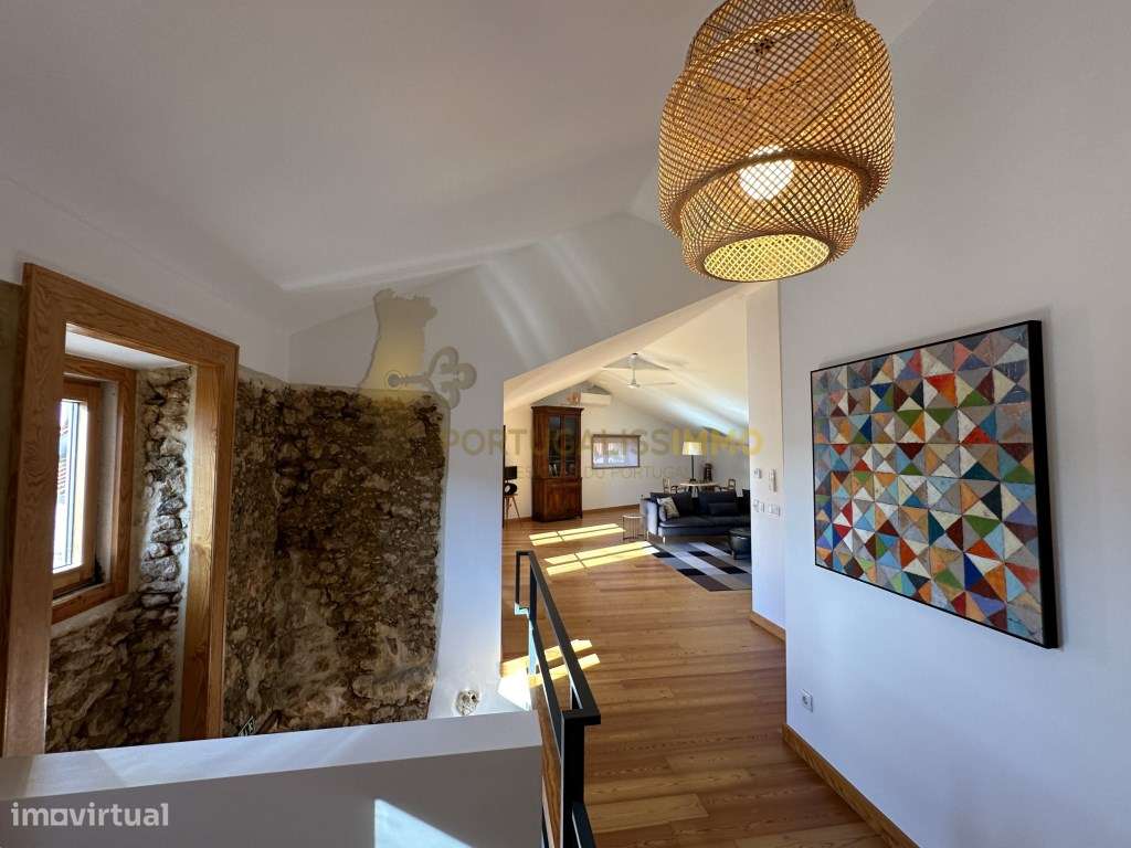 À Venda: Charmosa moradia totalmente renovada.-29