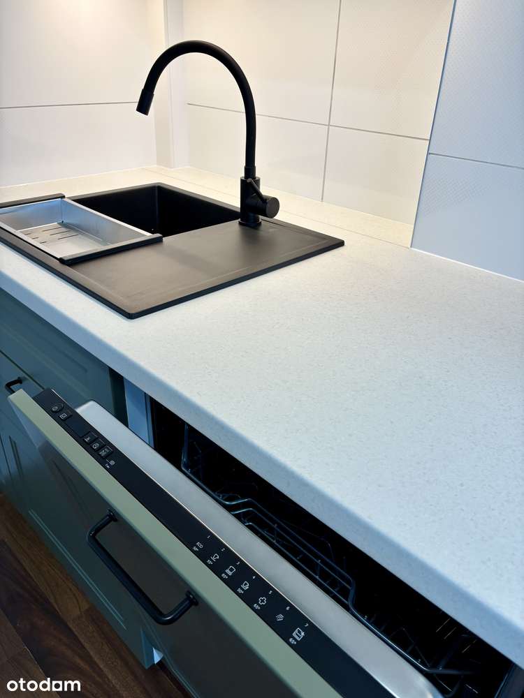 Przestronne mieszkanie z balkonem i ogródkiem, Krasińskiego - Pełny obrazek: 4/10