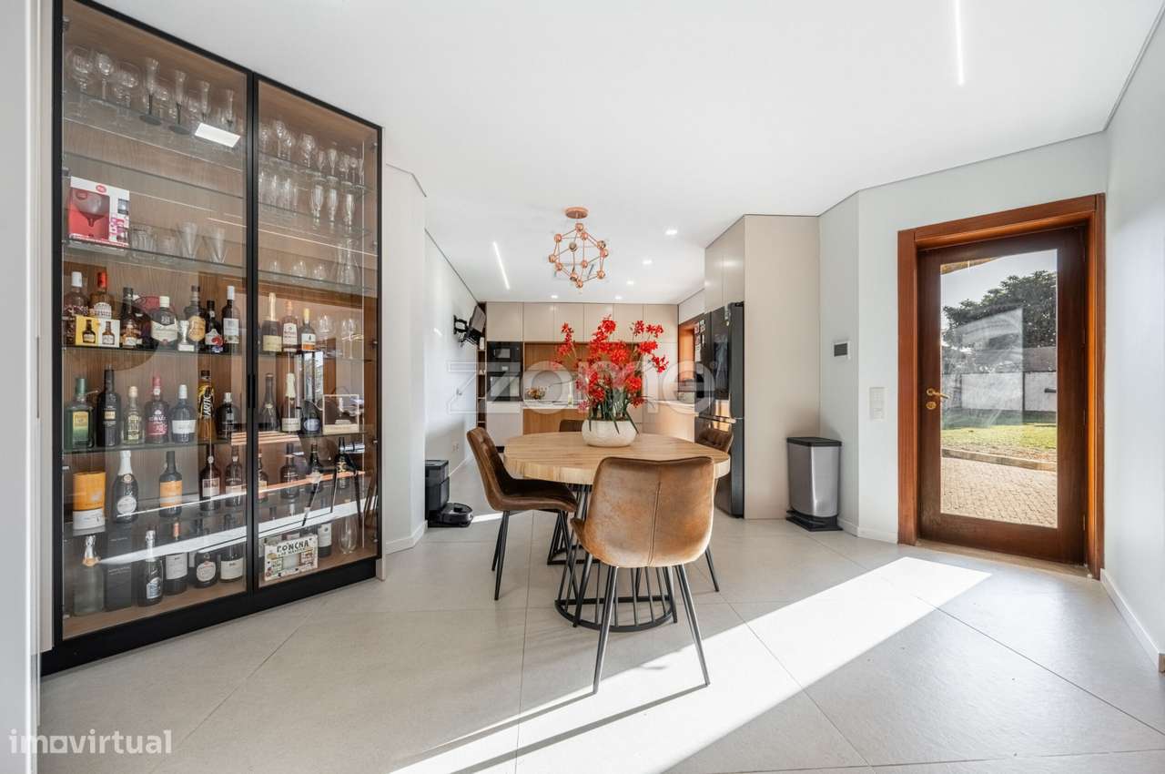 Moradia T3+1 Independente em Loureiro, Oliveira de Azeméis - Grande imagem: 5/51