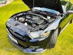 Ford Mustang 5.0 V8 GT - 23