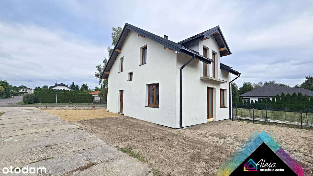 Nowy dom ze świetną komunikacją do centrum.-12