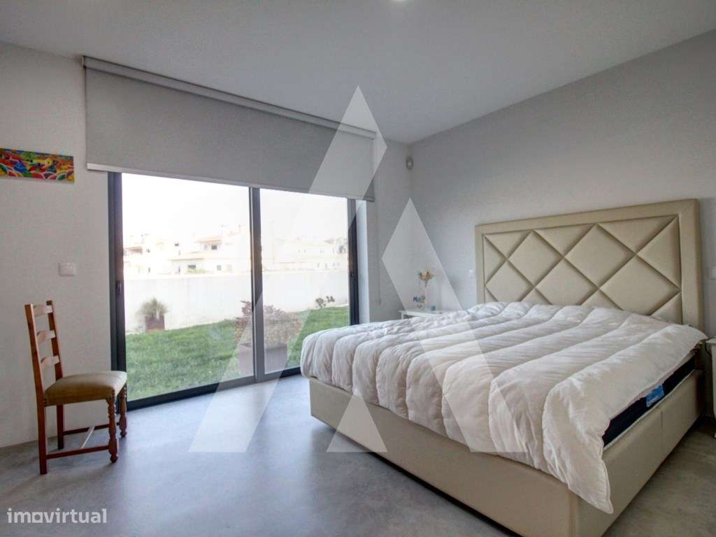 Moradia T4 de Luxo em Oliveira do Bairro-31