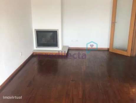 REF3224 -  T1 c/terraço e c/garagem ao Hospital de S. João - Grande imagem: 4/13