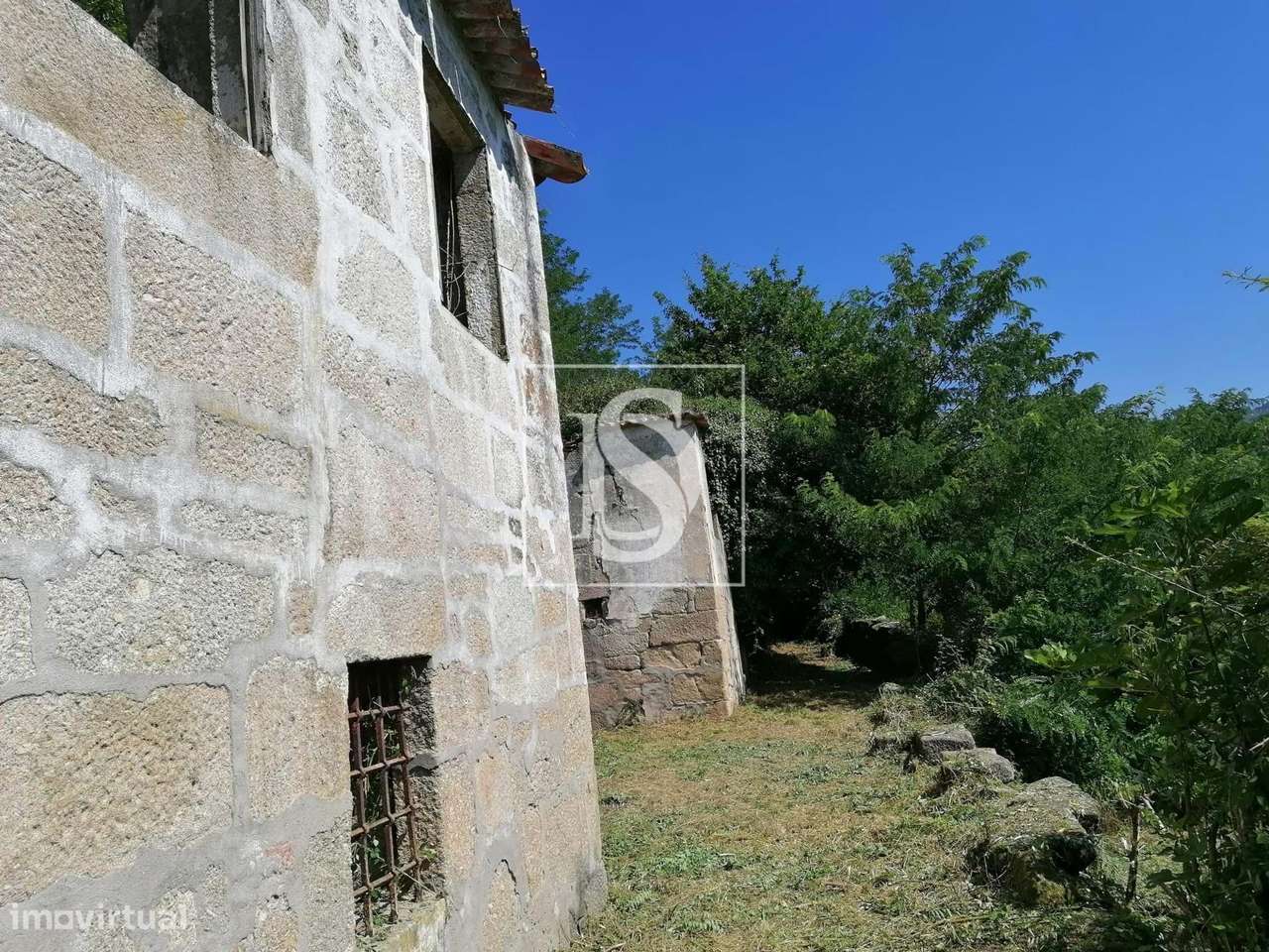 Quinta para Restauro em  Penhalonga e Paços de Gaiolo - Grande imagem: 2/19