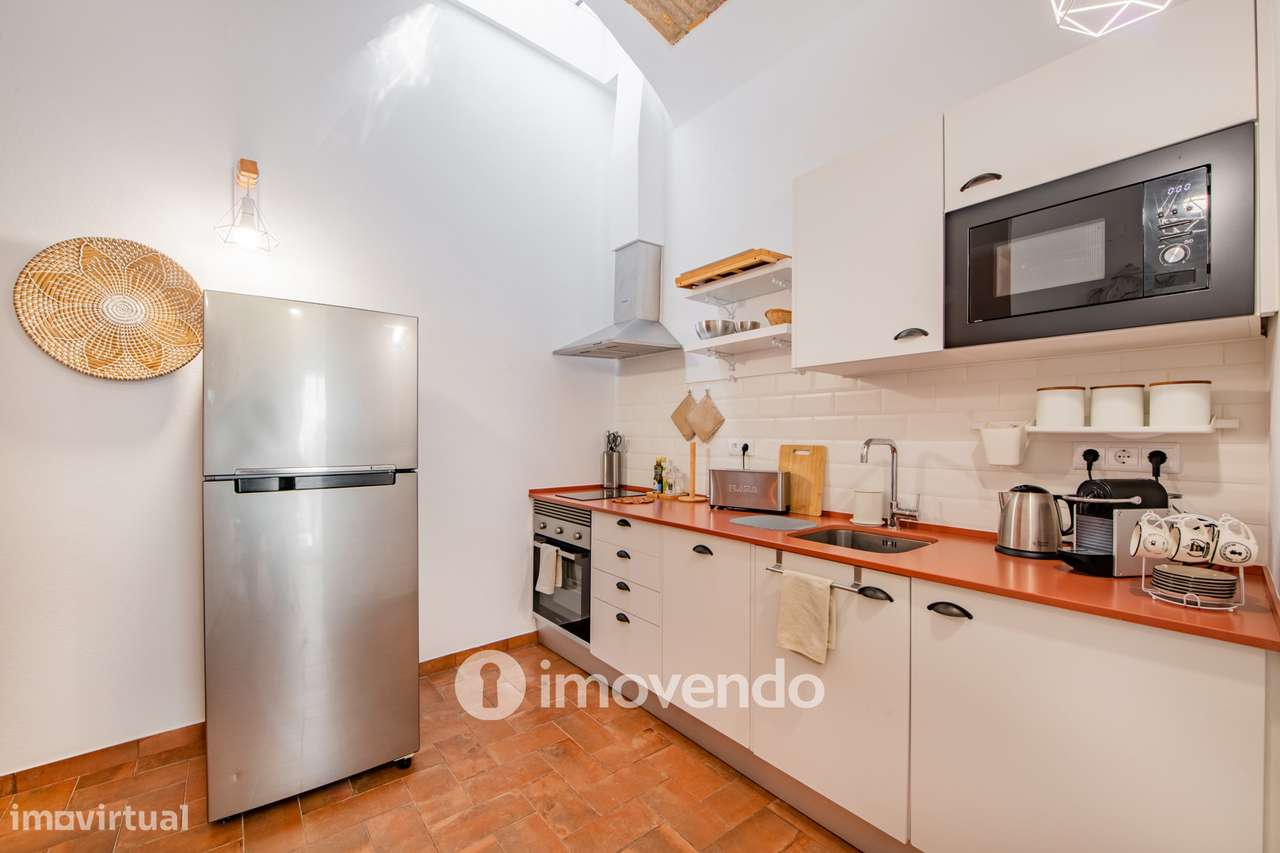 Moradia T1 remodelada, com licença AL ativa, em Olhão - Grande imagem: 4/33