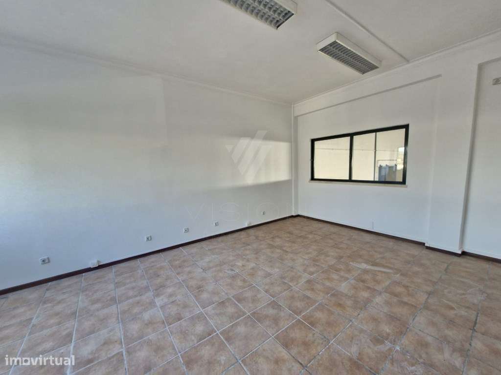 ARMAZÉM INDUSTRIAL-11