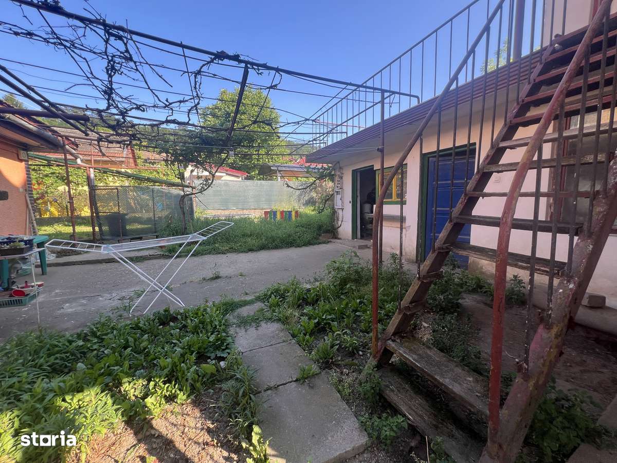 Apartament la casa, 3 camere, gradina propeie, pivnita, in oras Medias-11