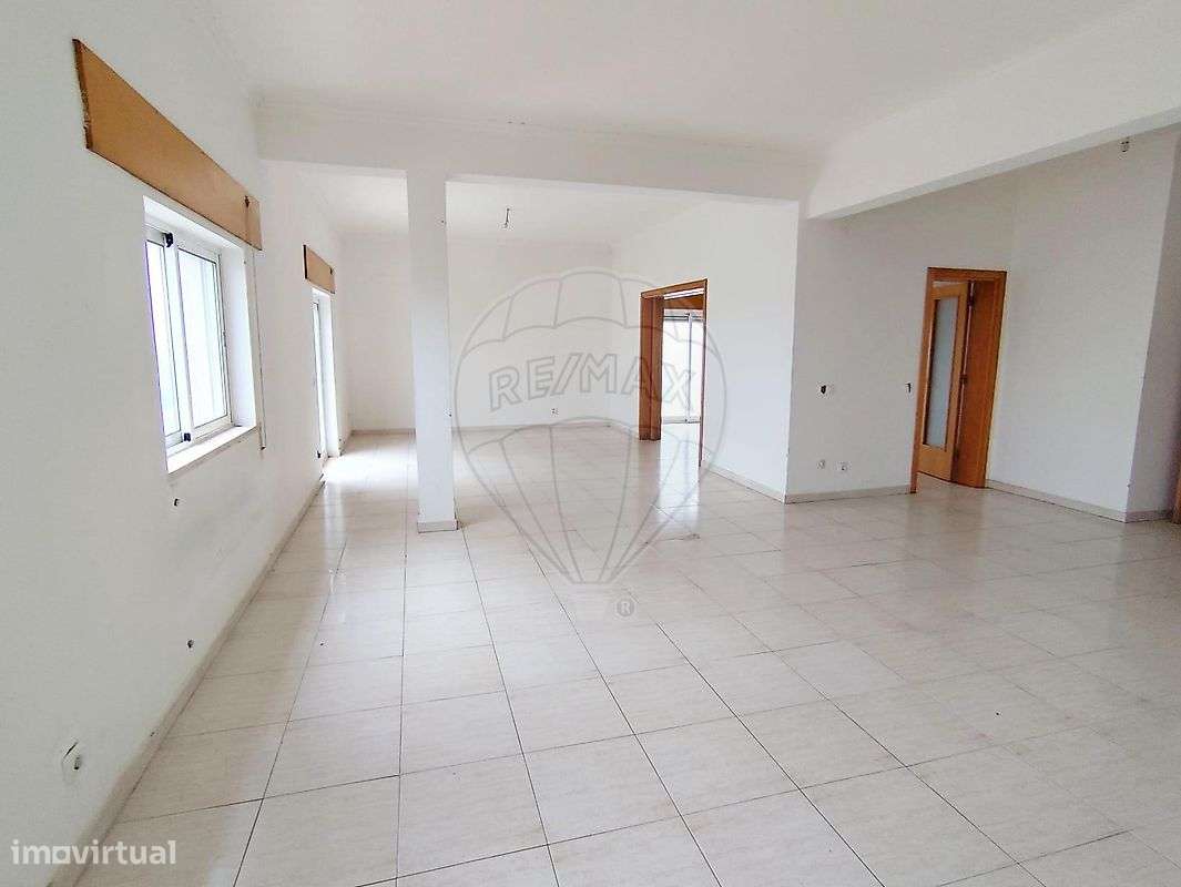 Apartamento T4 para venda - Grande imagem: 2/24