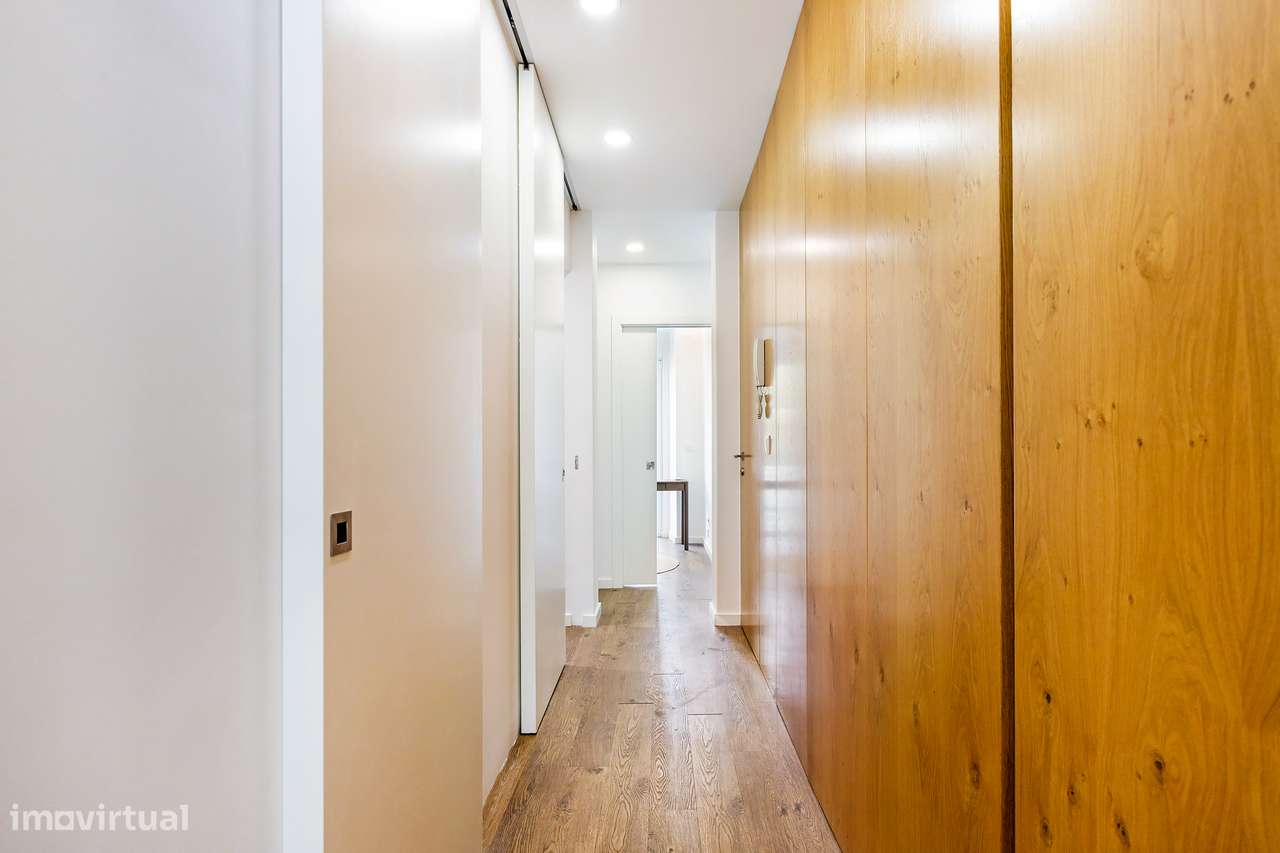 Apartamento T3 Totalmente Remodelado | Penha de França-21