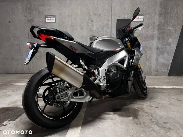 Aprilia Tuono - 13