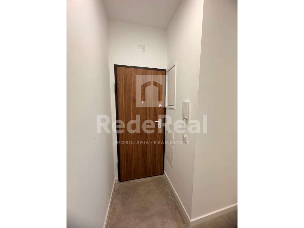 Apartamento T2 para arrendamento anual em Quarteira/ Algarve - Grande imagem: 5/29