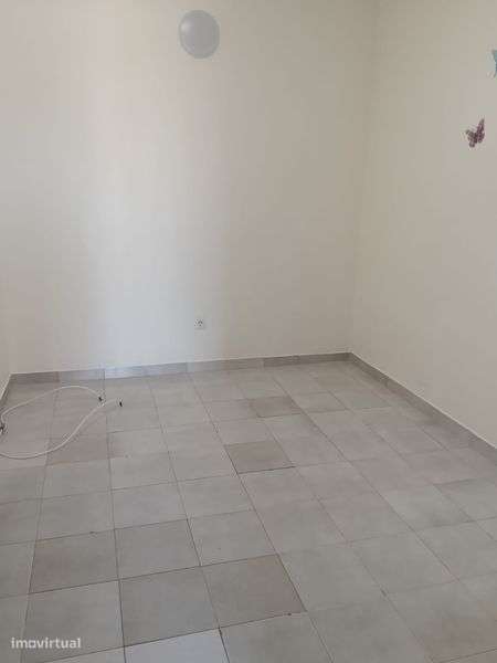 Aluga-se T1+1 Olhão - Grande imagem: 5/7