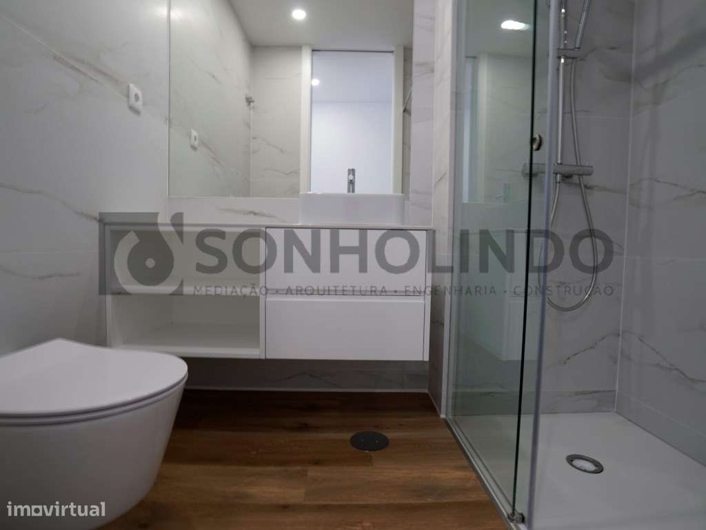 Apartamento T4 + escritório com luz direta, terraço com 153,10m2 e ...-28